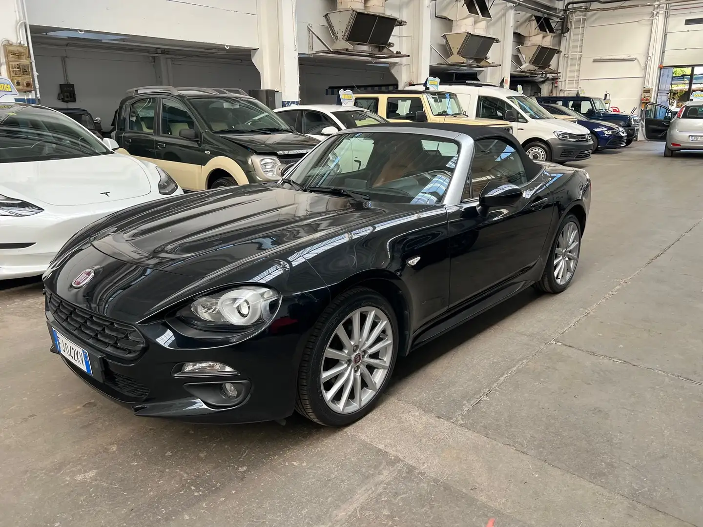 Fiat 124 Spider 124 Spider 1.4 m-air Lusso PREZZO REALE Zwart - 1