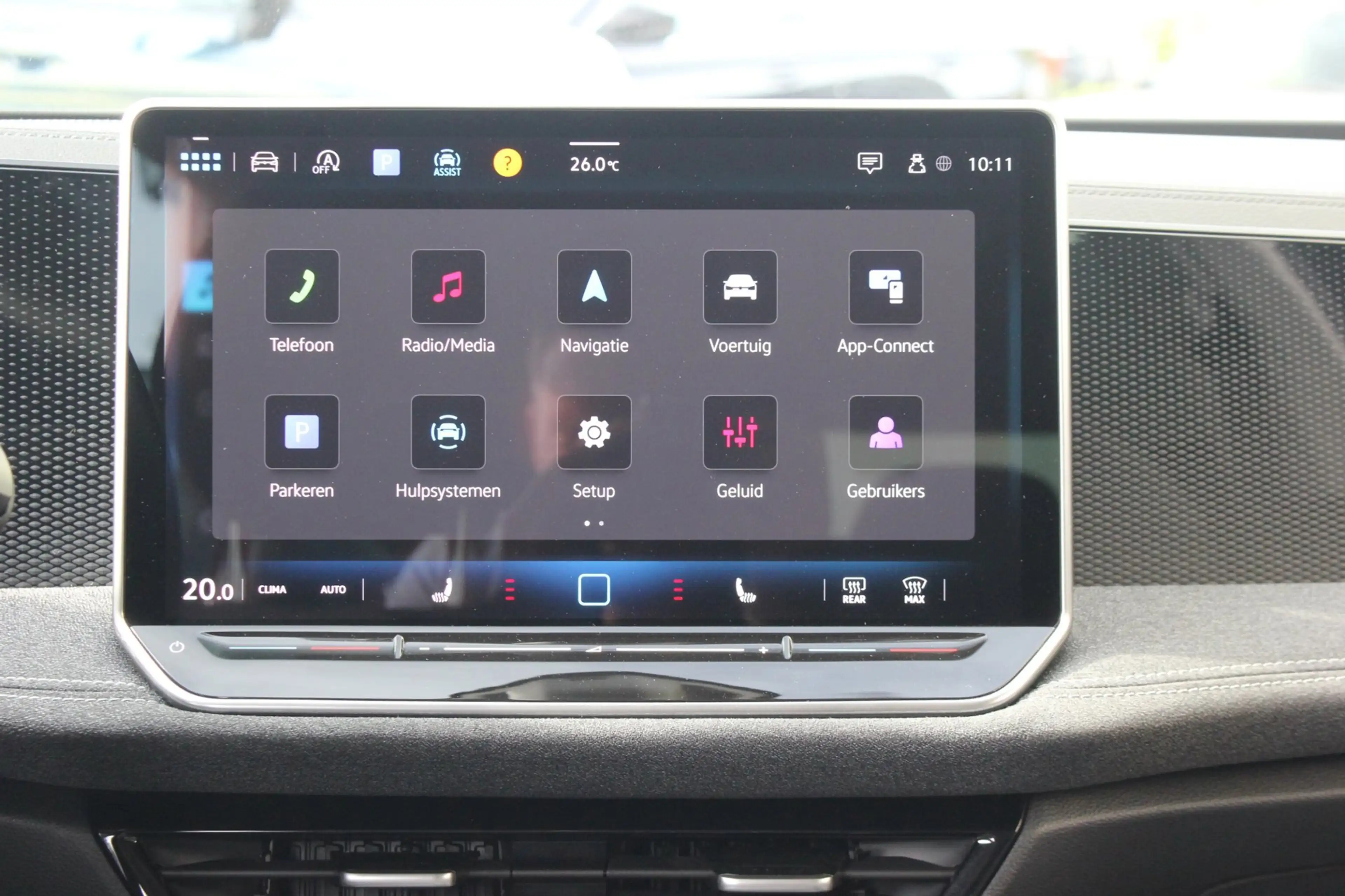 Volkswagen Passat Variant 1.5 eTSI Business | Camera | Carplay | — photo 16