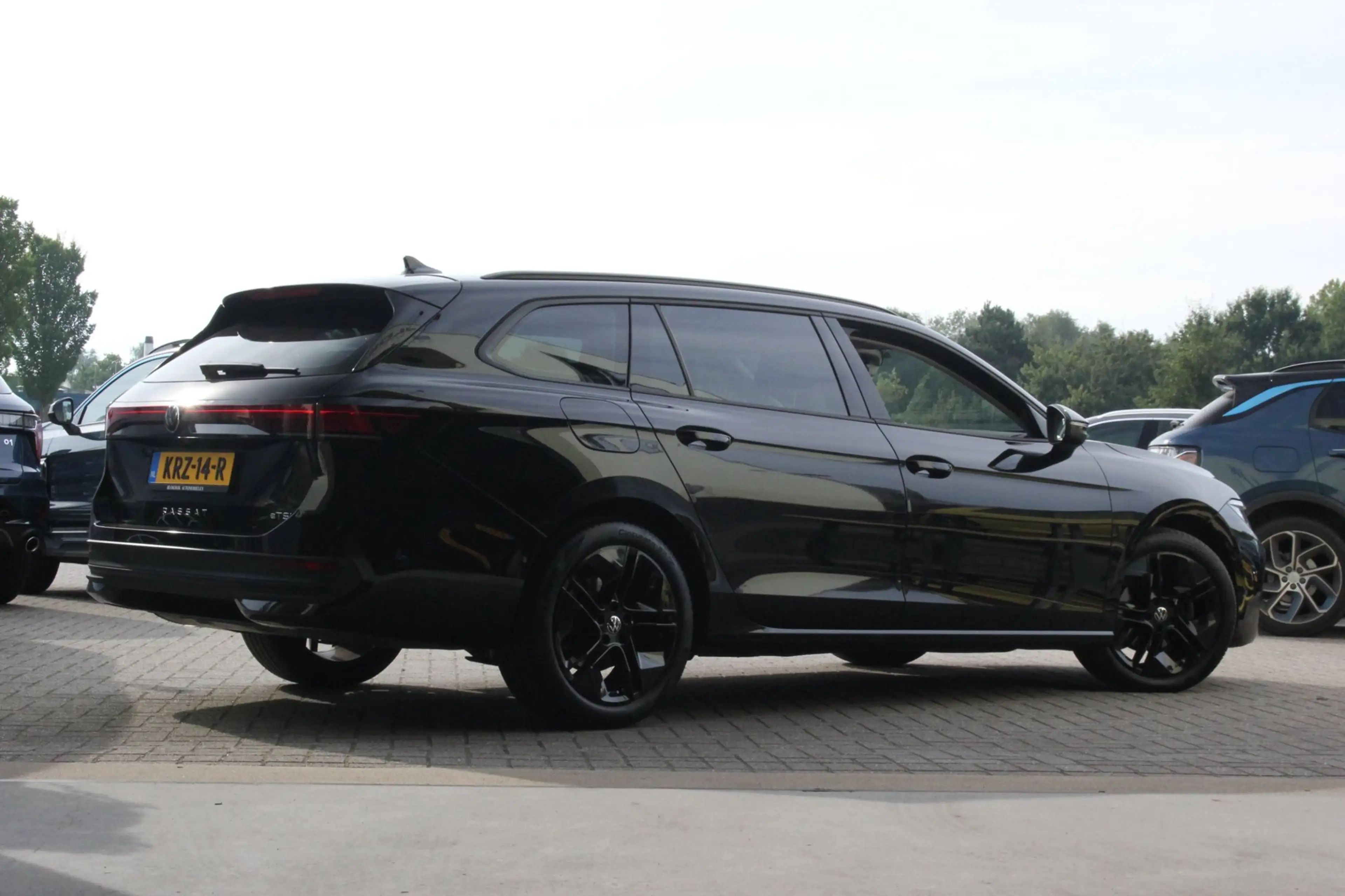 Volkswagen Passat Variant 1.5 eTSI Business | Camera | Carplay | — photo 6