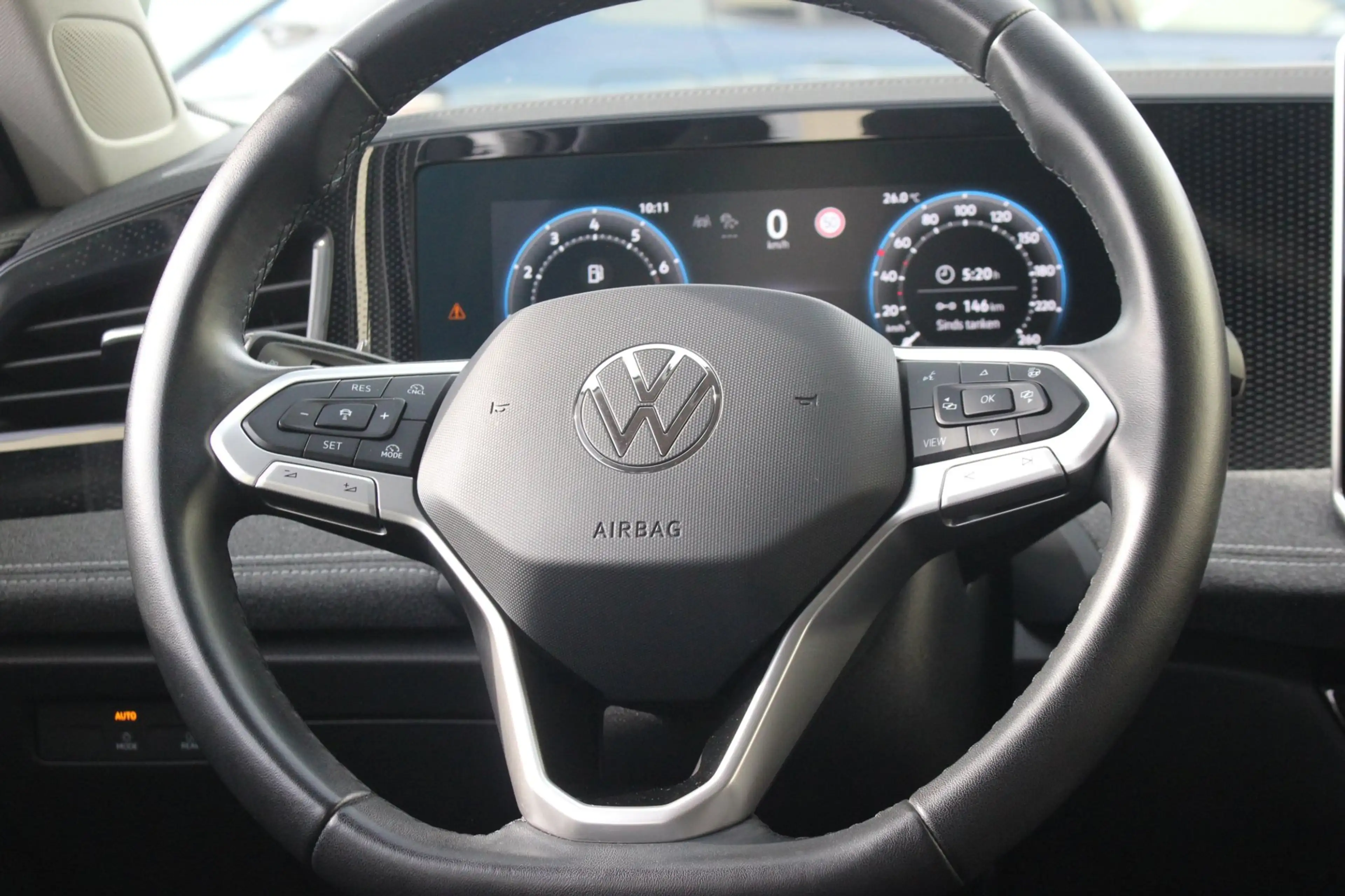 Volkswagen Passat Variant 1.5 eTSI Business | Camera | Carplay | — photo 14
