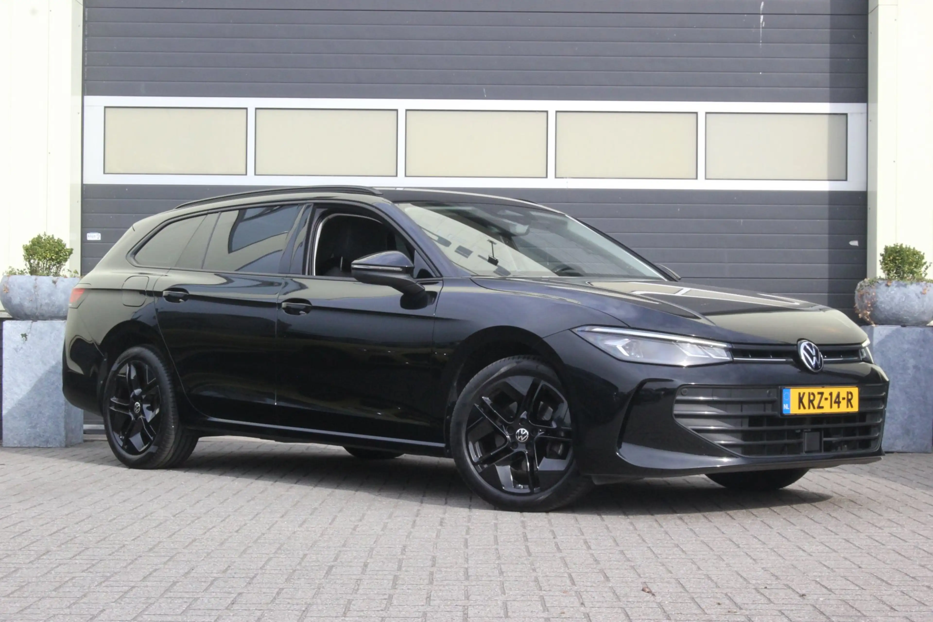 Volkswagen Passat Variant 1.5 eTSI Business | Camera | Carplay | — photo 5