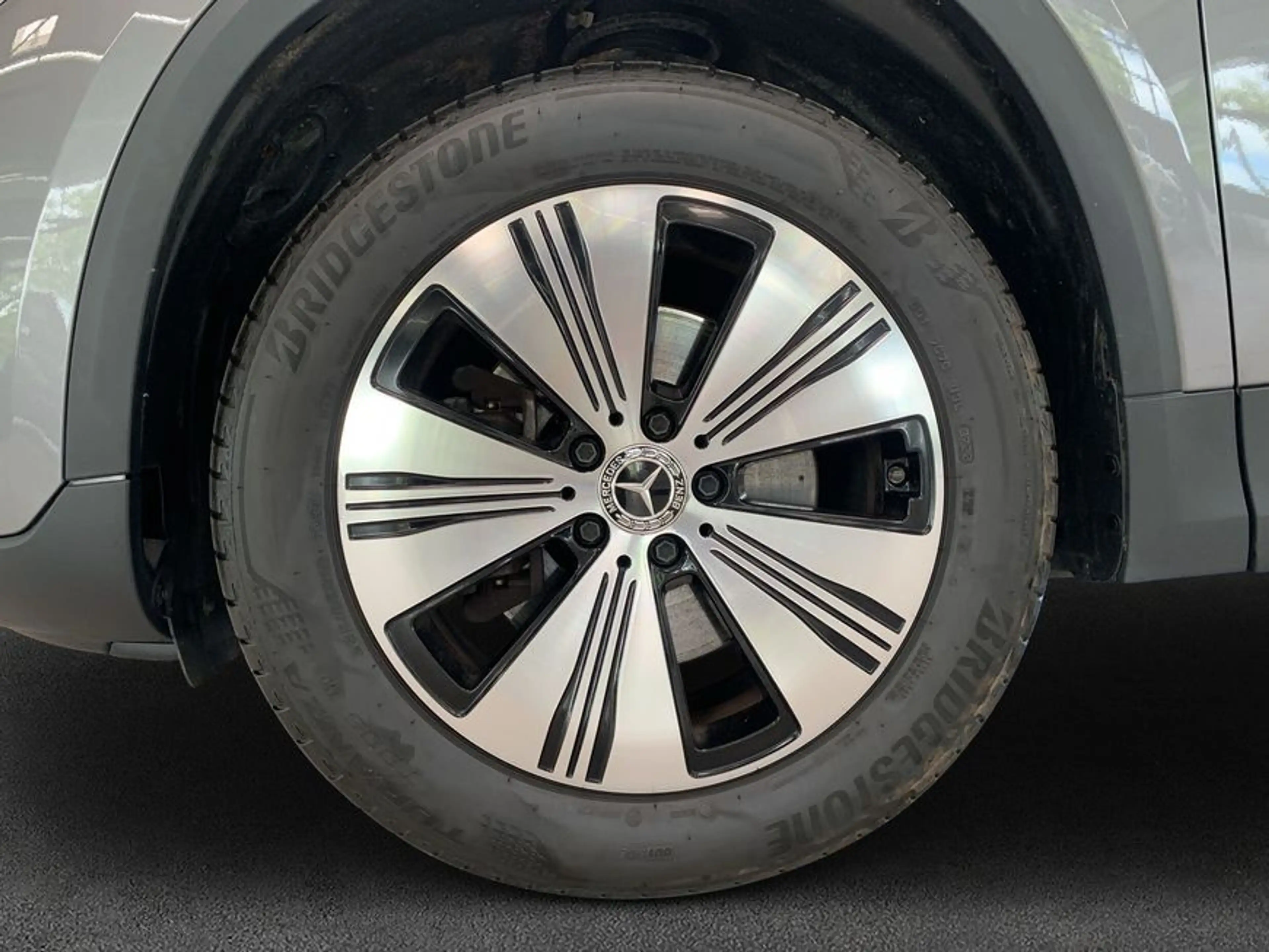 Mercedes-Benz EQA 300 EQA — photo 7