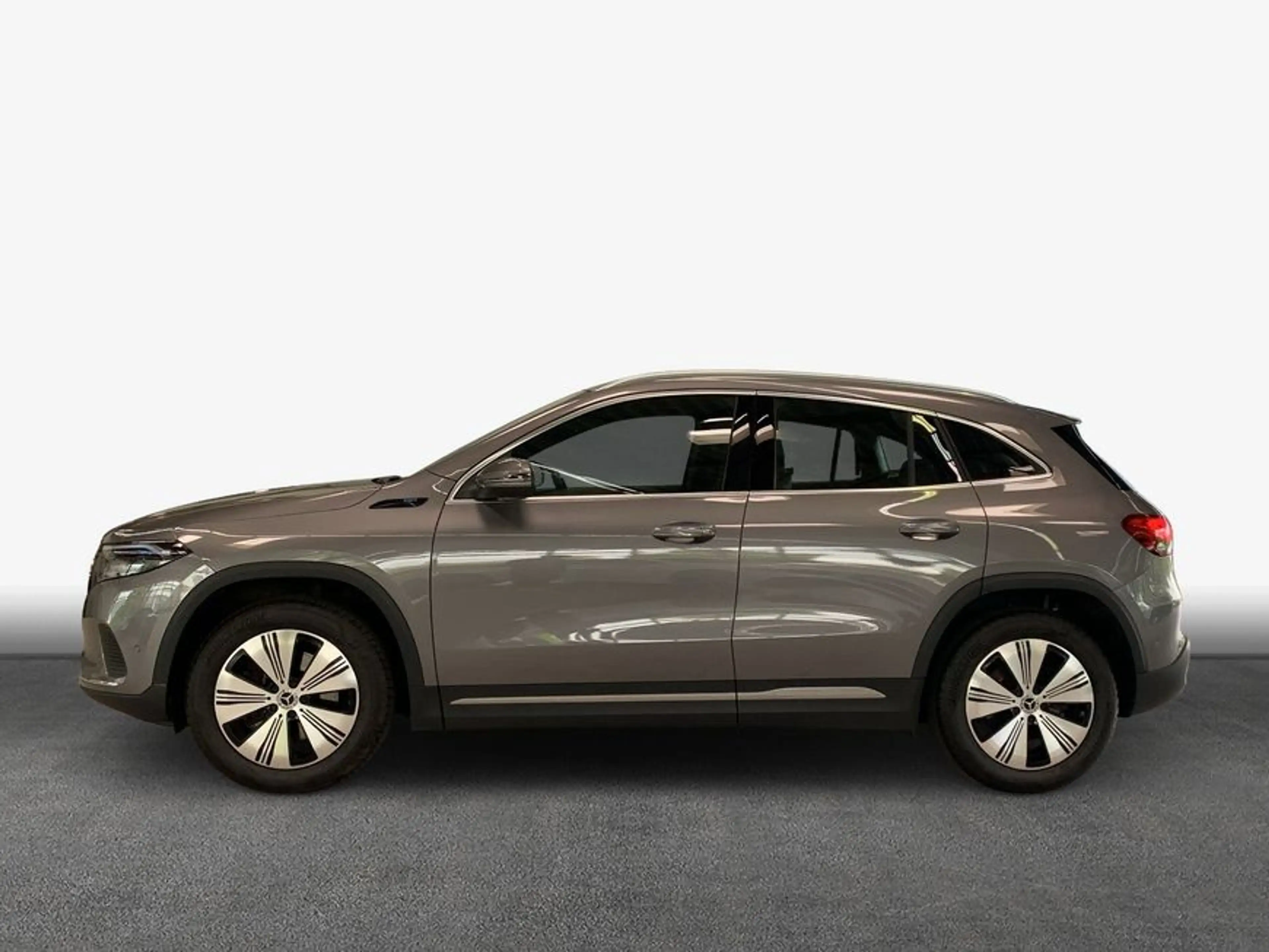 Mercedes-Benz EQA 300 EQA — photo 4
