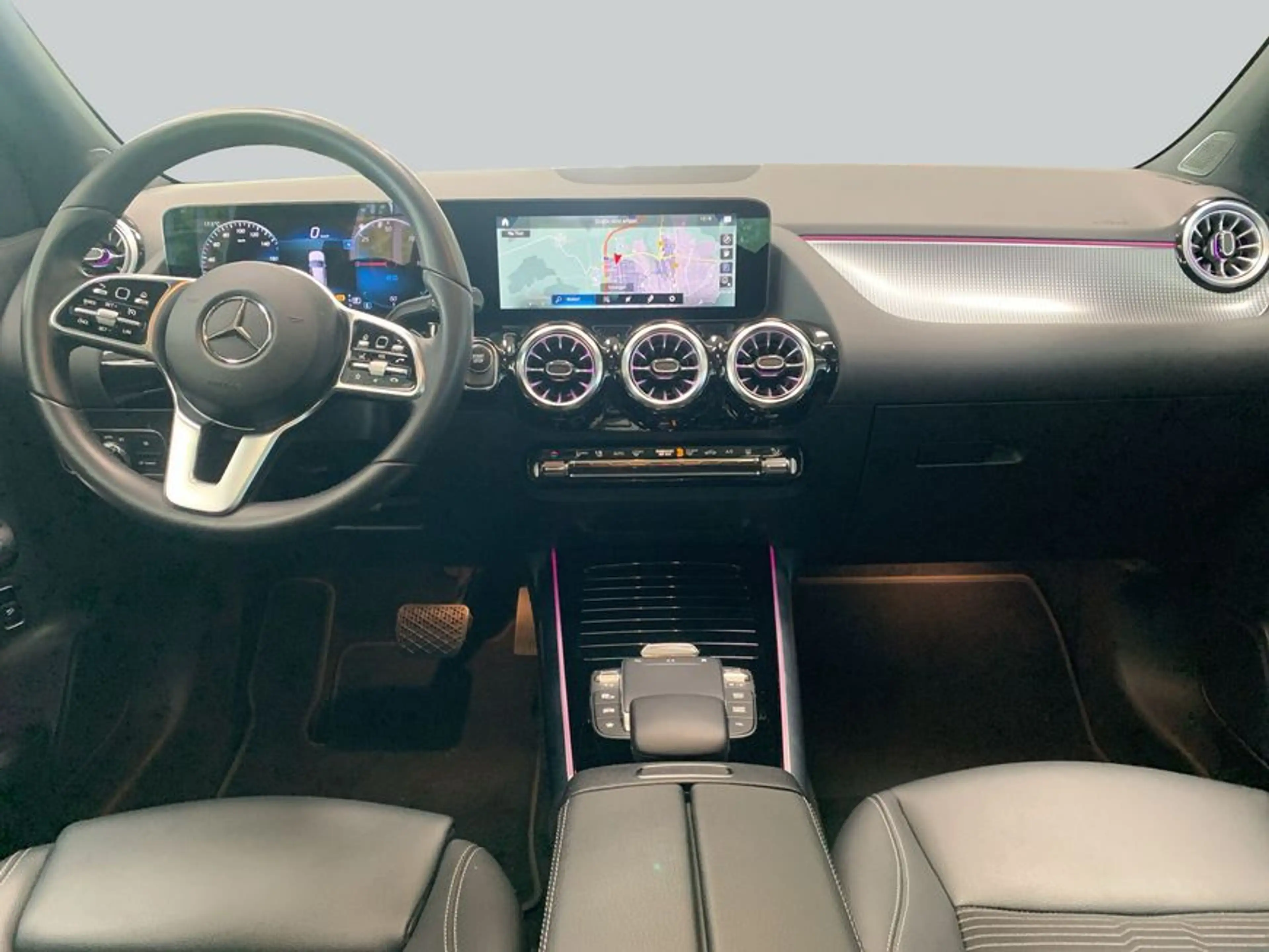 Mercedes-Benz EQA 300 EQA — photo 13
