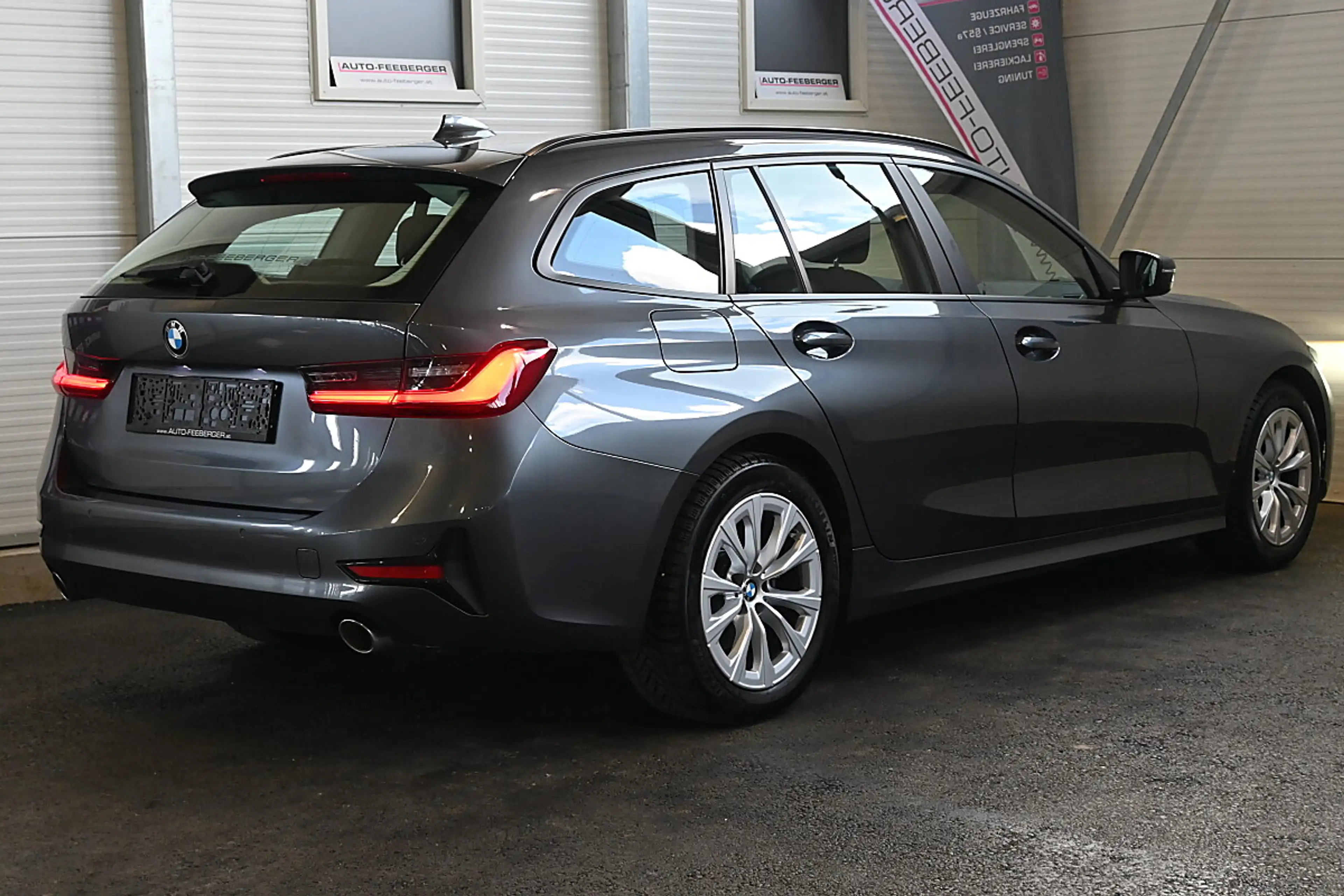 BMW 316 d Touring; Live-cockpit, NAVI, LED, Sitzhzg — photo 5