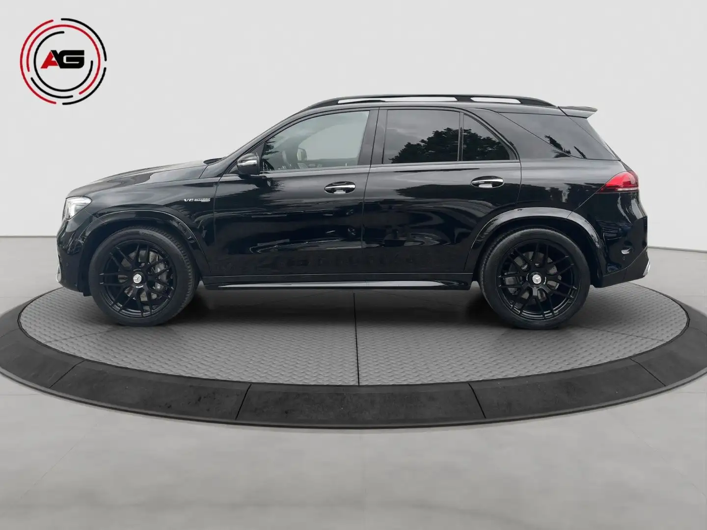 Mercedes-Benz GLE 63 AMG 4Matic+MASSAGE BURM PANO AIRMATIC 23" Schwarz - 2