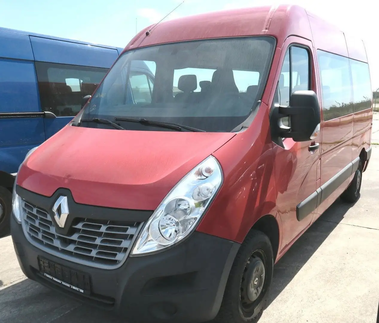 Renault Master 2,3 dCi 9-Sitzer / 1. Hand Rot - 2
