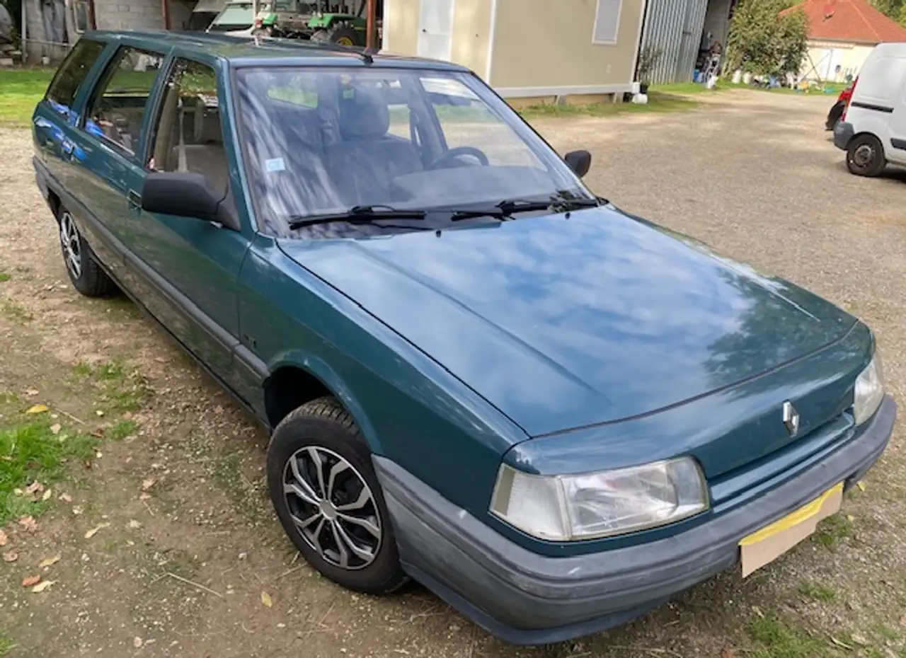Renault R 21