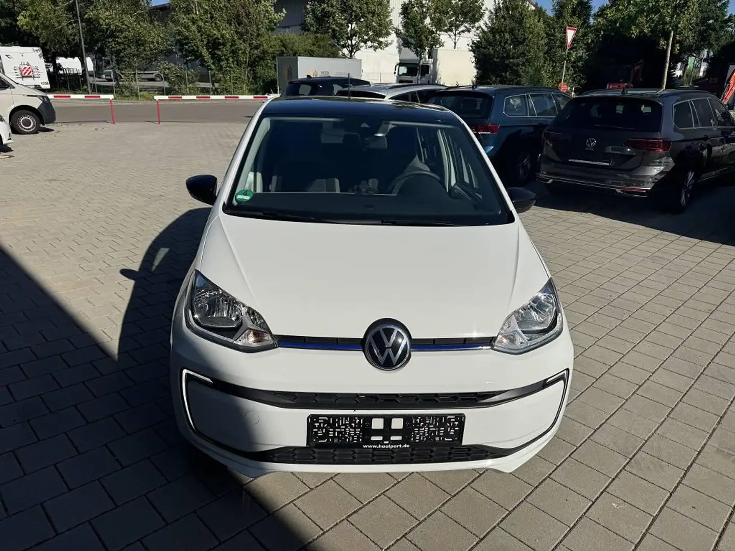 Volkswagen e-up! STYLE *TOP-Ausstattung* NEUES MODELL Blanc - 2