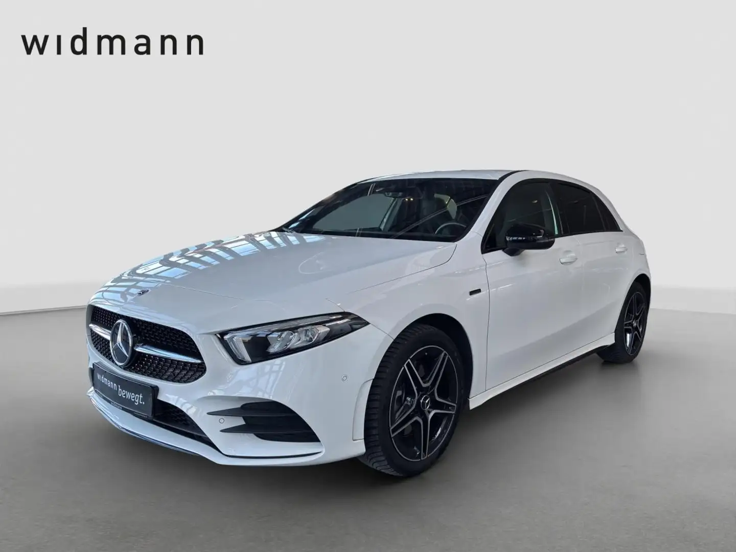Mercedes-Benz A 250 e AMG*PTS*Kamera*LED*Nav*MBUX*Edition 2020 Weiß - 1