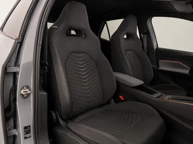 Cupra Born view 23