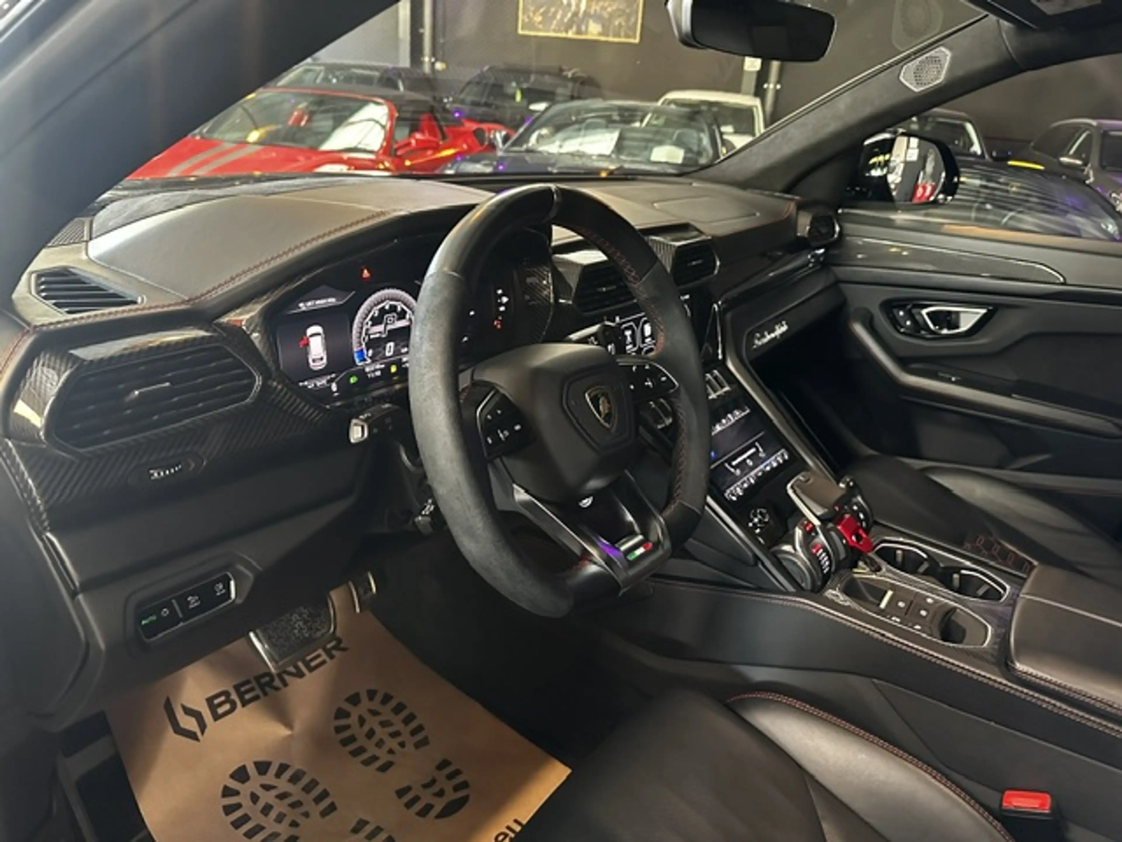 Lamborghini Urus Urus 4.0 BiTurbo V8 TOIT OUVRANT/PANO - CIEL ETOILE - CARPLAY/RADIO - LIM/REG — photo 11