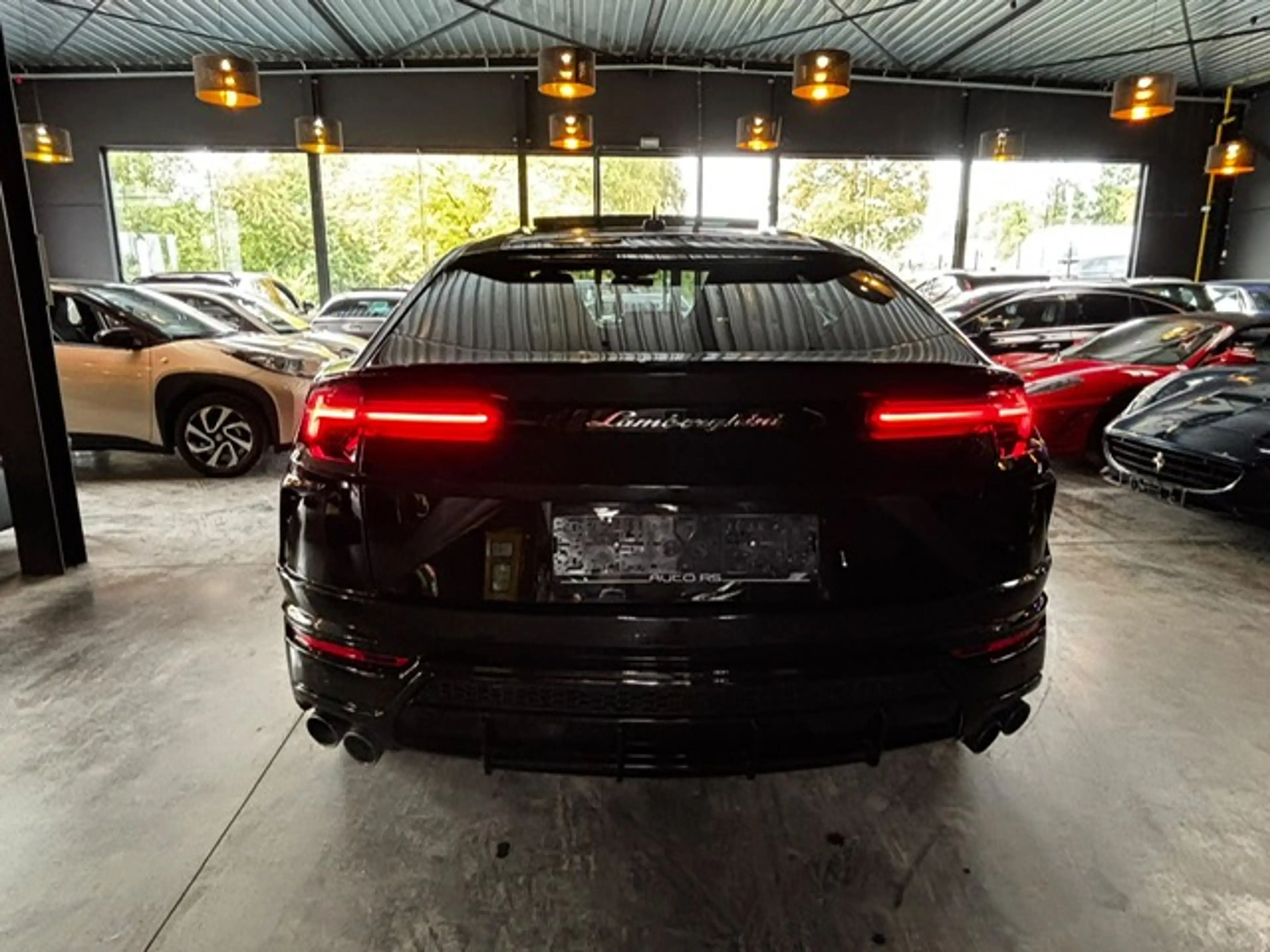 Lamborghini Urus Urus 4.0 BiTurbo V8 TOIT OUVRANT/PANO - CIEL ETOILE - CARPLAY/RADIO - LIM/REG — photo 6
