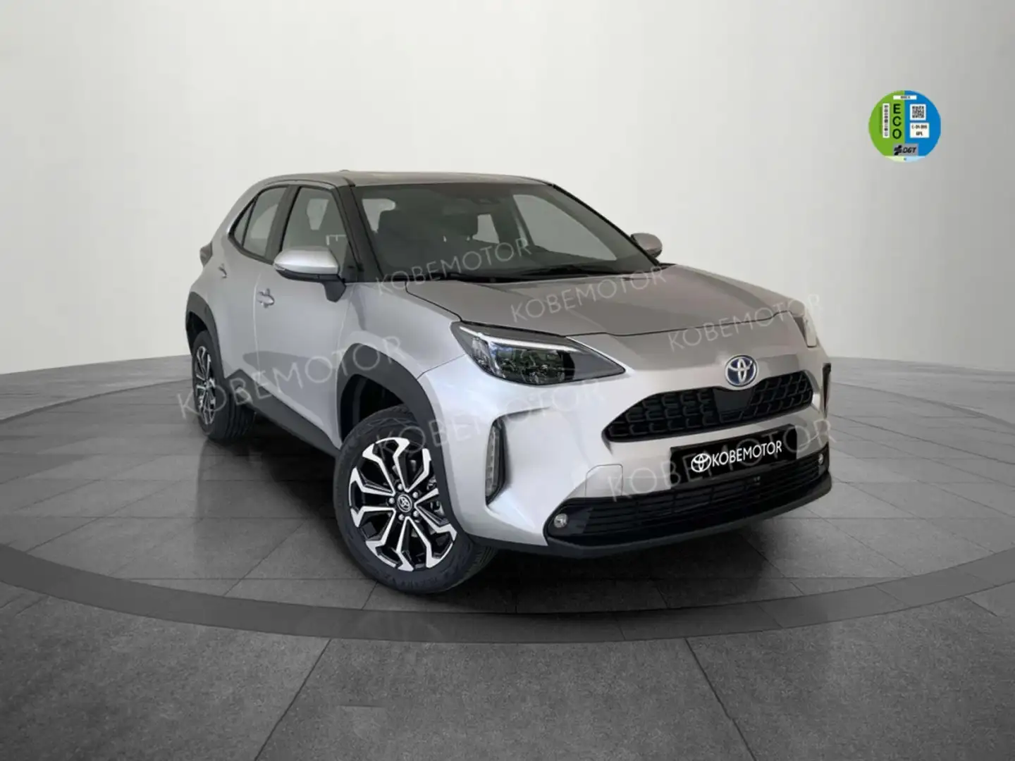 Toyota Yaris Cross 130H Active Plus Gris - 1