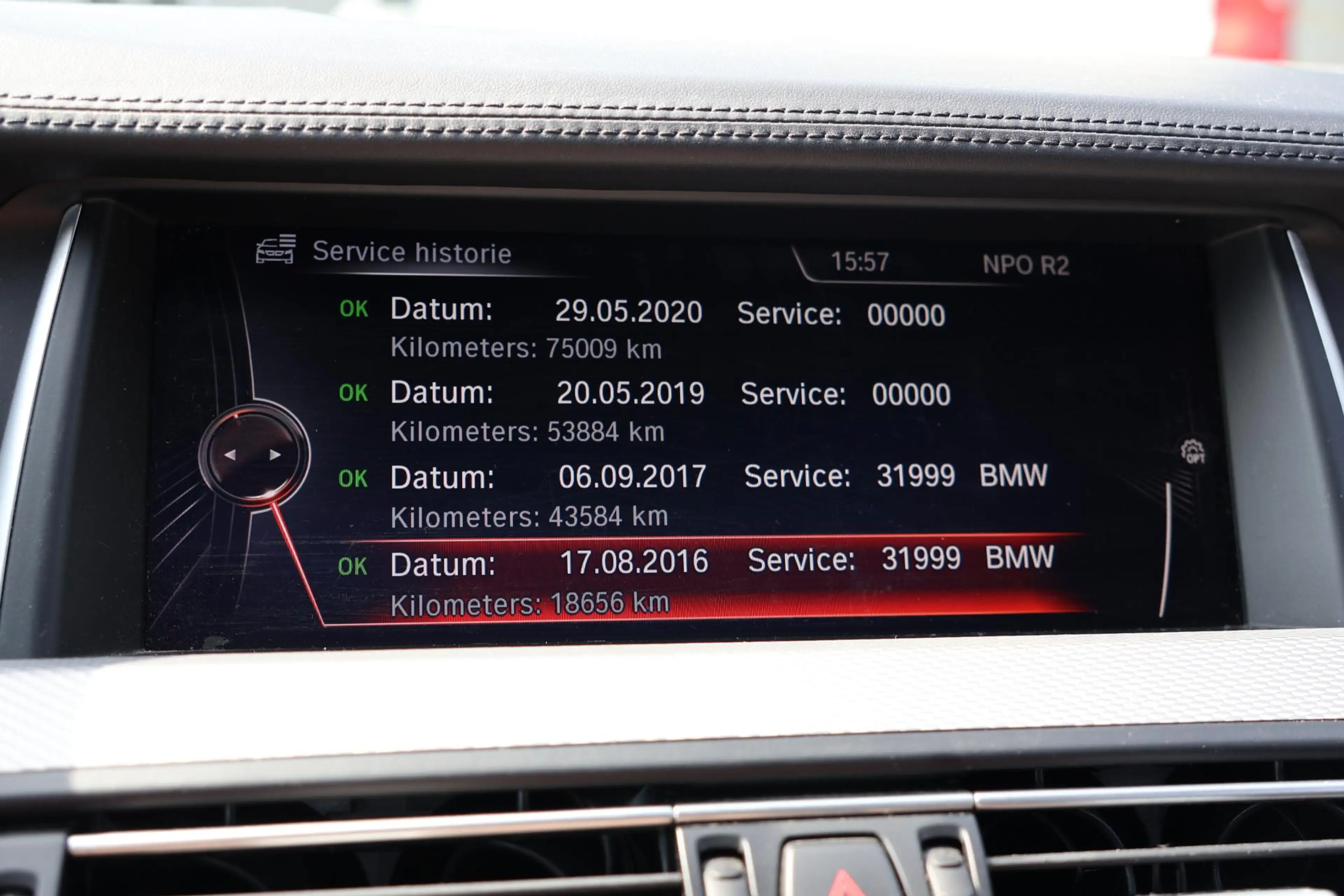 BMW M550 5-serie Touring M550xd M-Sport l Pano l Frozen gre — photo 34