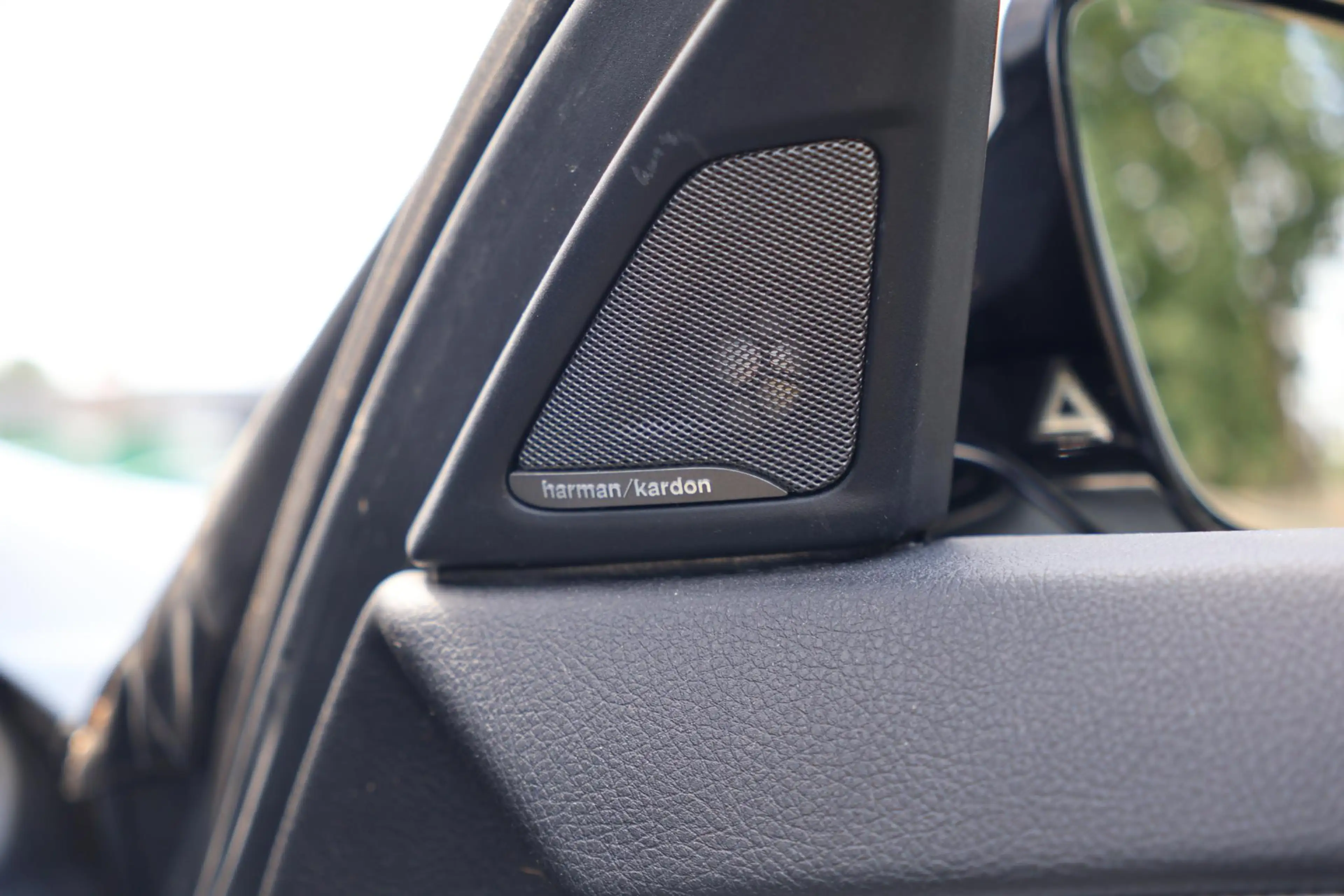 BMW M550 5-serie Touring M550xd M-Sport l Pano l Frozen gre — photo 6