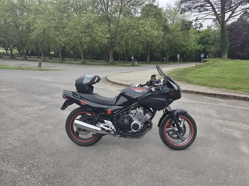 Yamaha XJ 600 - foto 3