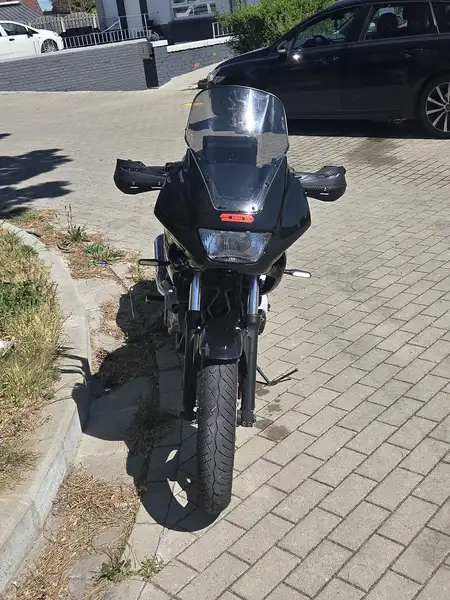 Yamaha XJ 600 - foto 2