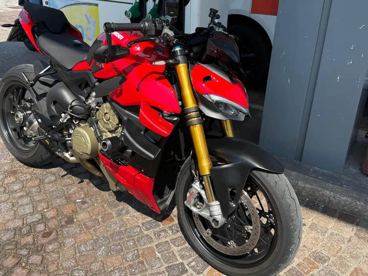 Ducati Streetfighter