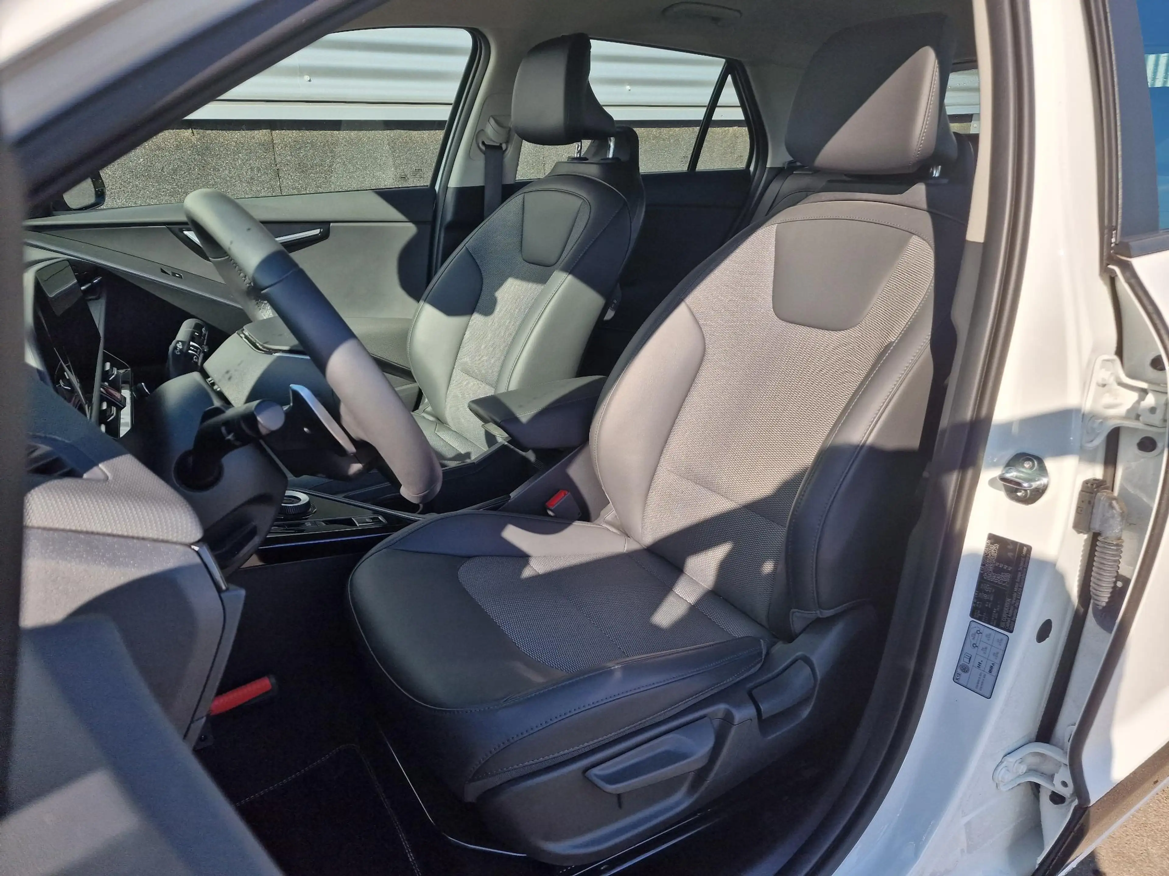 Kia Niro 1.6 GDi Hybrid DynamicLine 1e eign. Nederlandse au — photo 10
