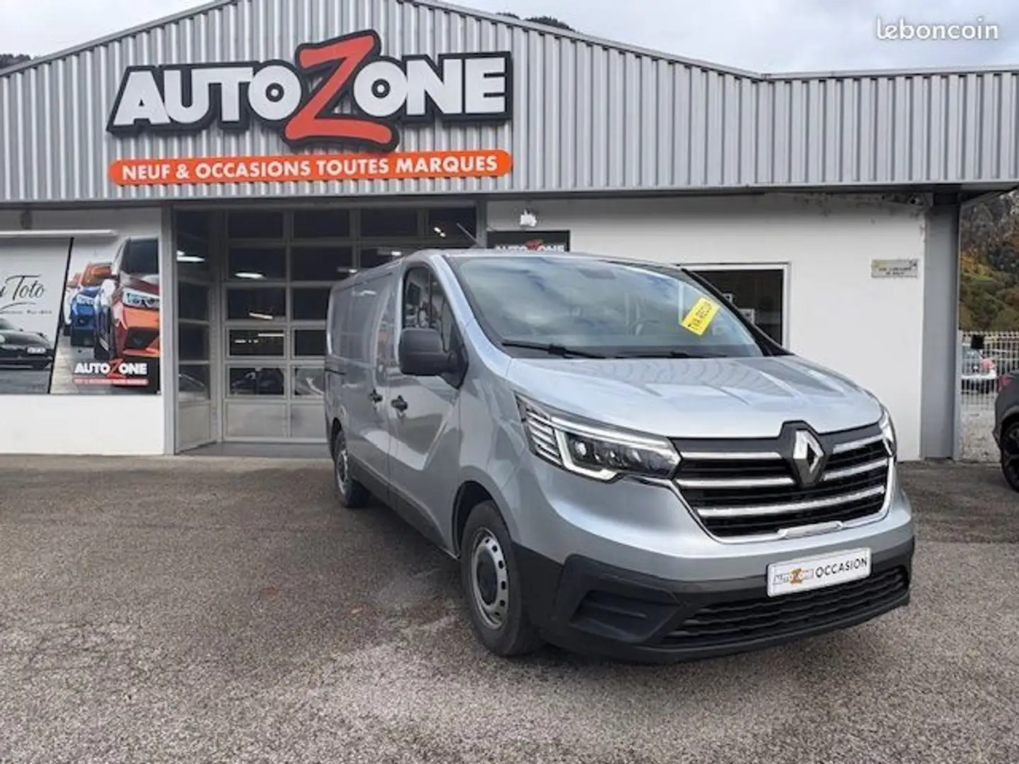 Renault Trafic iii 2.0 fourgon l1h1 2800 kg blue dci 130 grand confort 21 658.33 ht tva recup Gris - 2