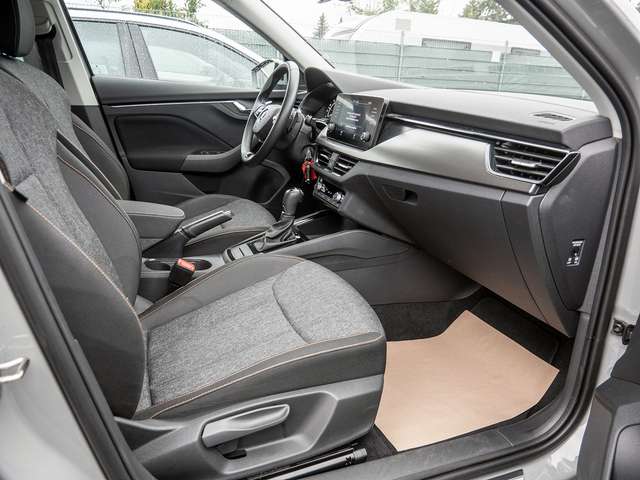 Skoda Kamiq 1.0 TSI Clever KLIMA PDC SITZHEIZUNG