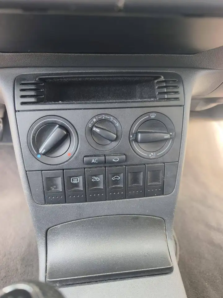 Volkswagen Polo Classic, foto 11