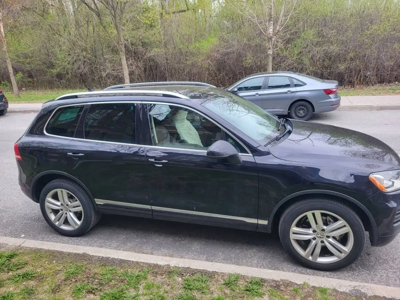 Volkswagen Touareg снимка Volkswagen Touareg