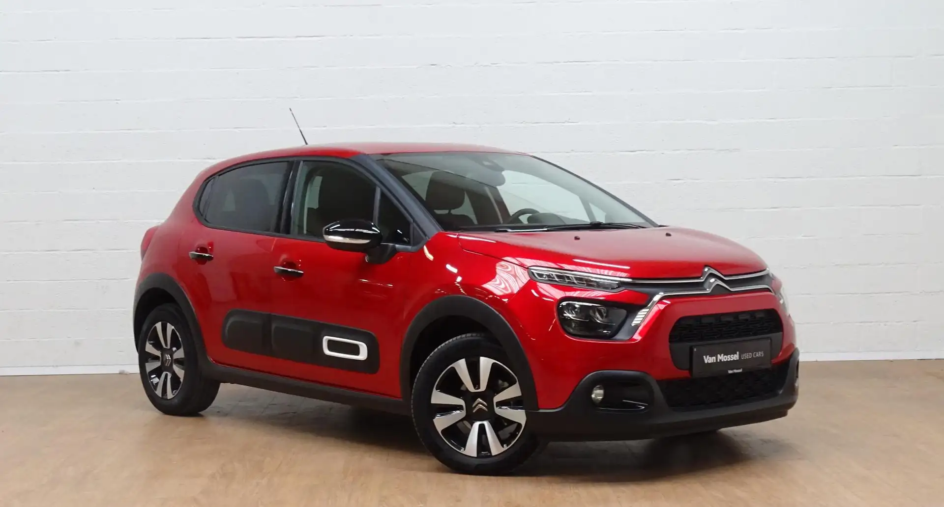 Citroen C3 1.2 Max Rouge - 2