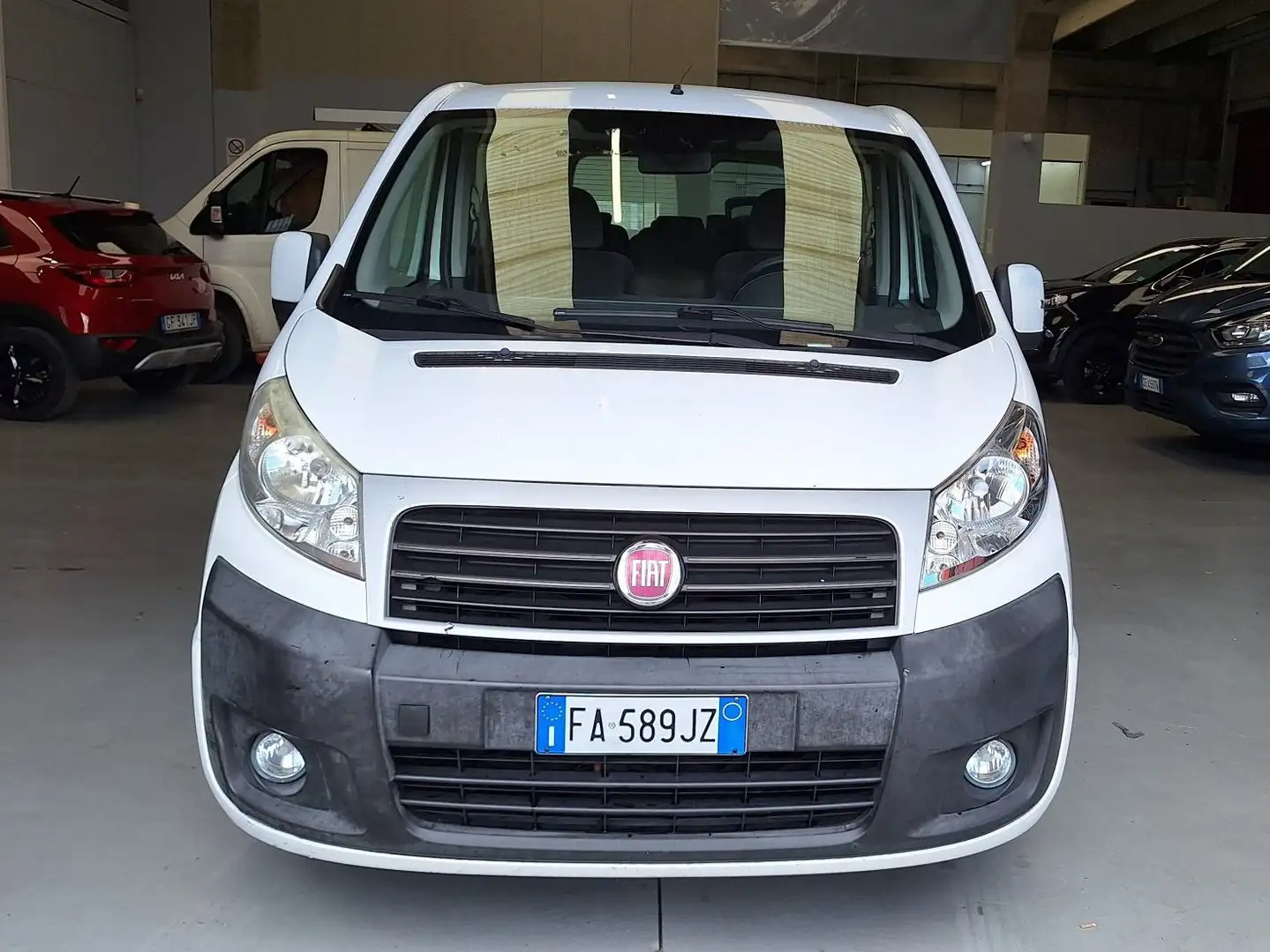 Fiat Scudo 2.0 MULTIJET 8 POSTI EURO5B Wit - 2