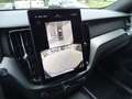 Volvo XC60 Plus T8 AWD Black Edition Recharge Plug-In Hybrid Schwarz - thumbnail 17