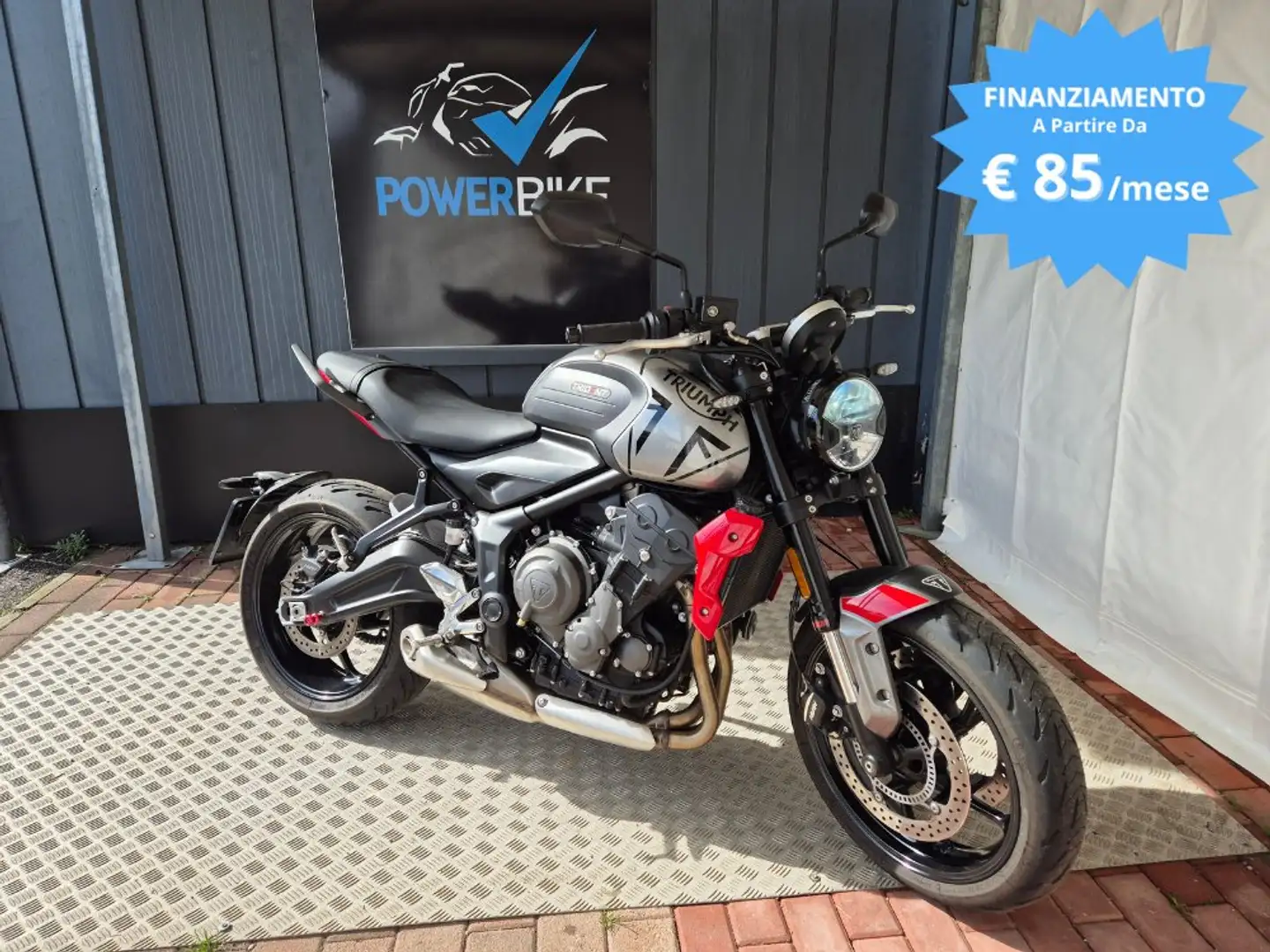 Triumph Trident 660 Gri - 1