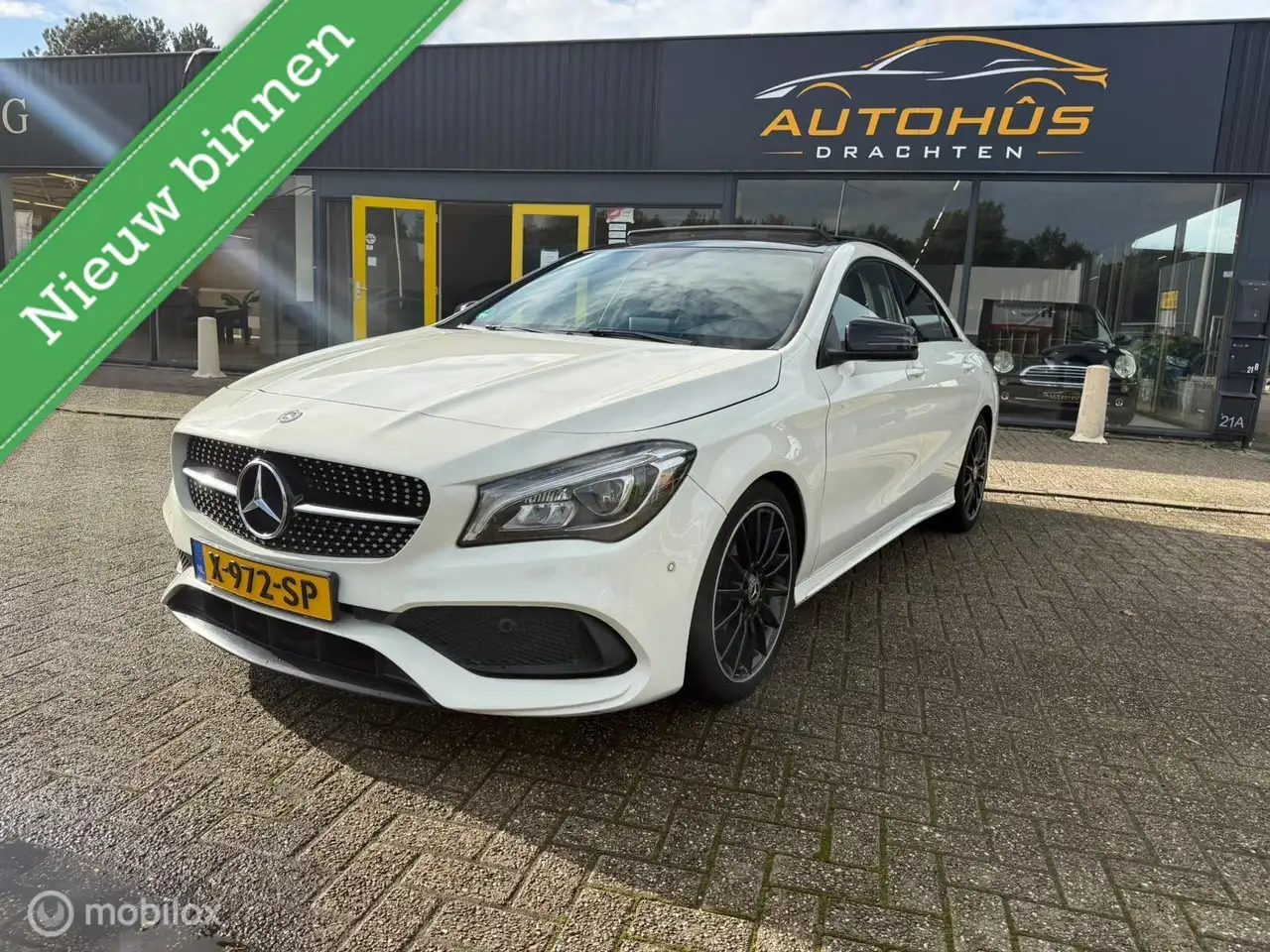 Mercedes-Benz CLA 180