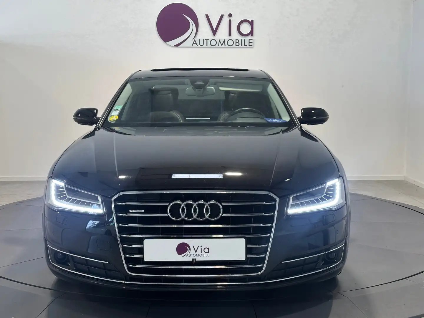 Audi A8 V6 3.0 TDI 262cc - AVUS - Quattro - Entretien complet - Zwart - 2