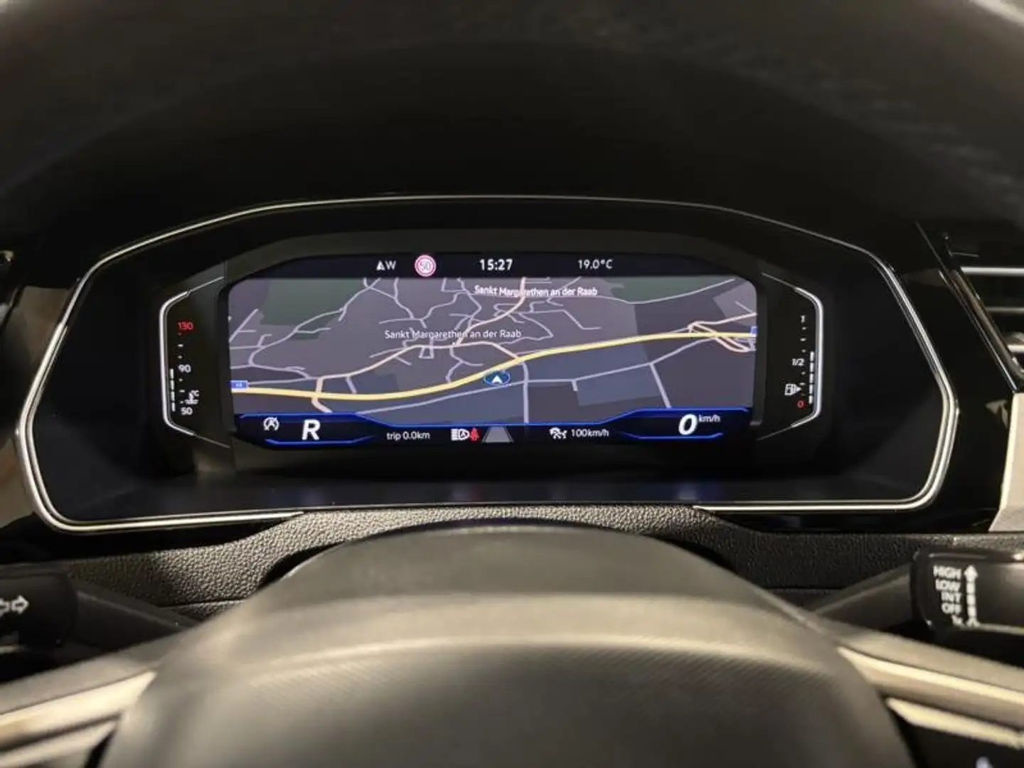 Volkswagen Passat Variant 2,0DSG SKY VIRTUAL COCKPIT KAMERA MATRIX BEAM AHK Grau - 2