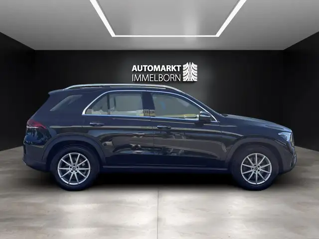 Mercedes-Benz GLE view 6