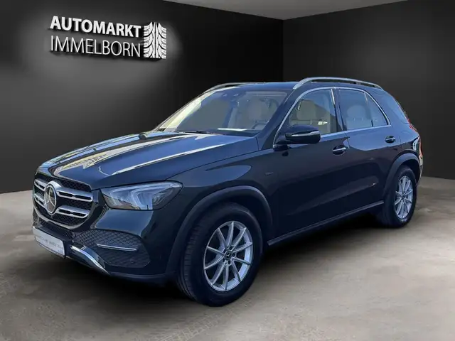 Mercedes-Benz GLE view 4