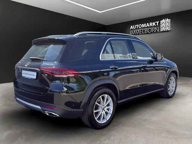 Mercedes-Benz GLE view 5