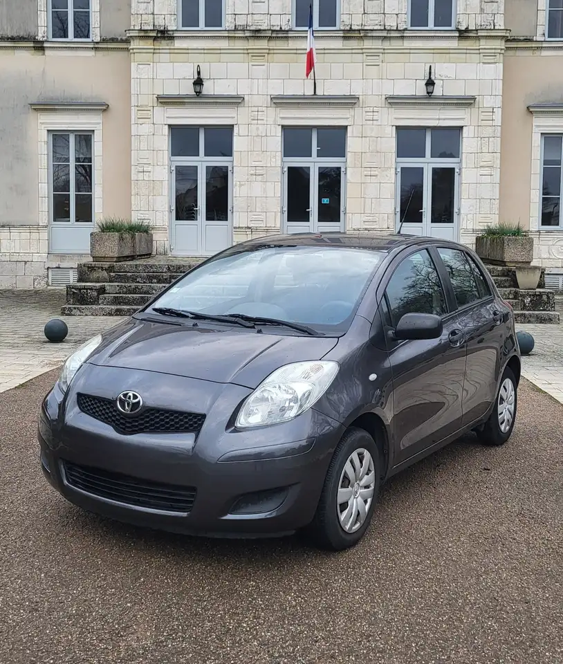 Toyota Yaris 1.0 - 69 VVT-i France