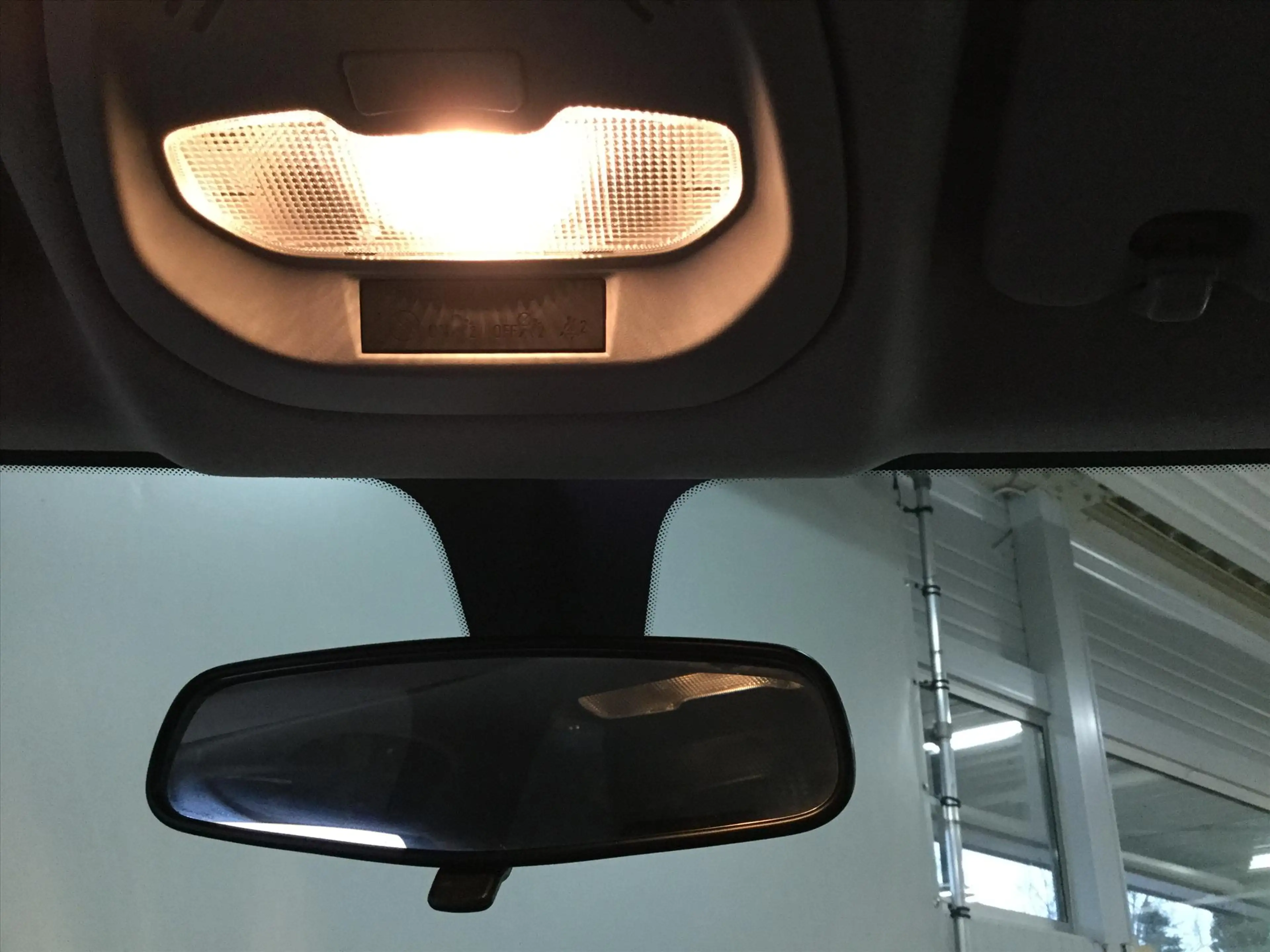 Opel Karl 1.0 Start/Stop 75pk Edition *Airco* — photo 13