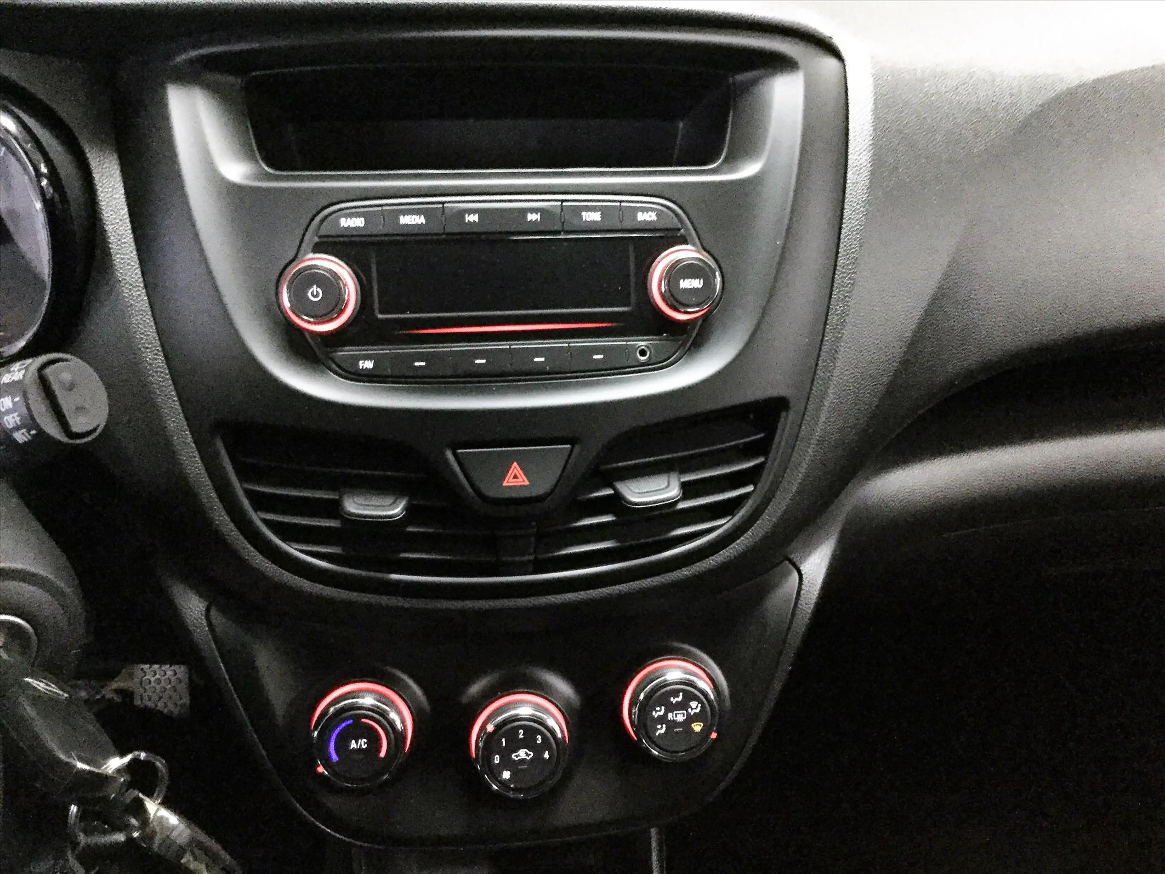 Opel Karl 1.0 Start/Stop 75pk Edition *Airco* — photo 8