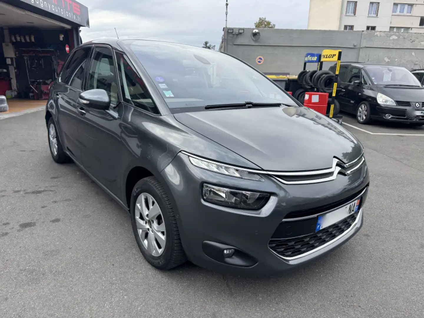 Citroen C4 Picasso PURETECH 130CH INTENSIVE S\u0026S Grau - 2