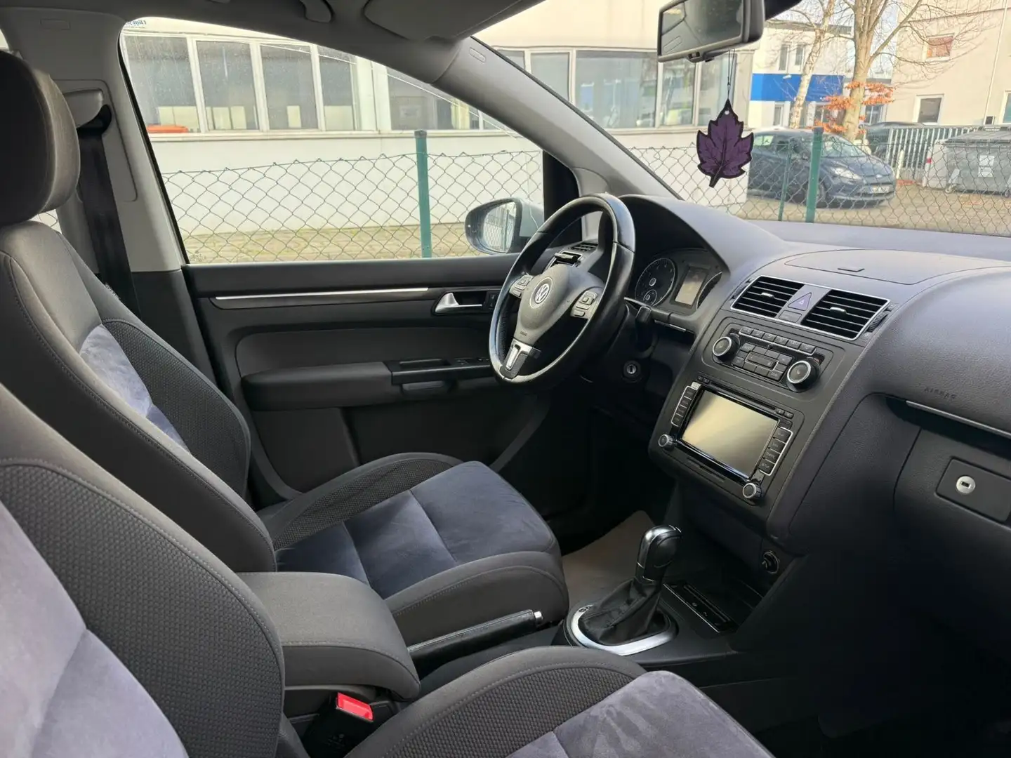 Volkswagen Touran Highline Silber - 2