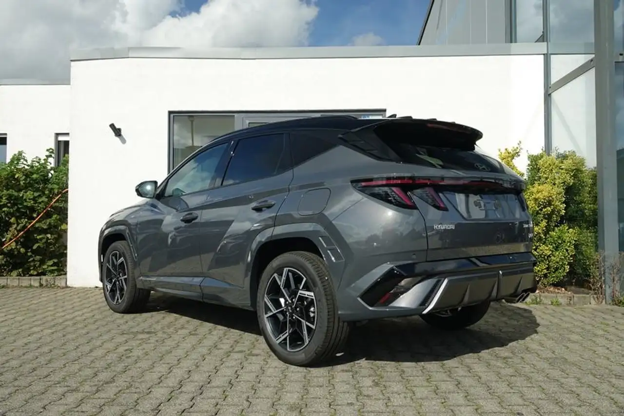 Hyundai TUCSON N-LINE X HYBRID239PS Assistenzpaket 2Tone — photo 1 of 14