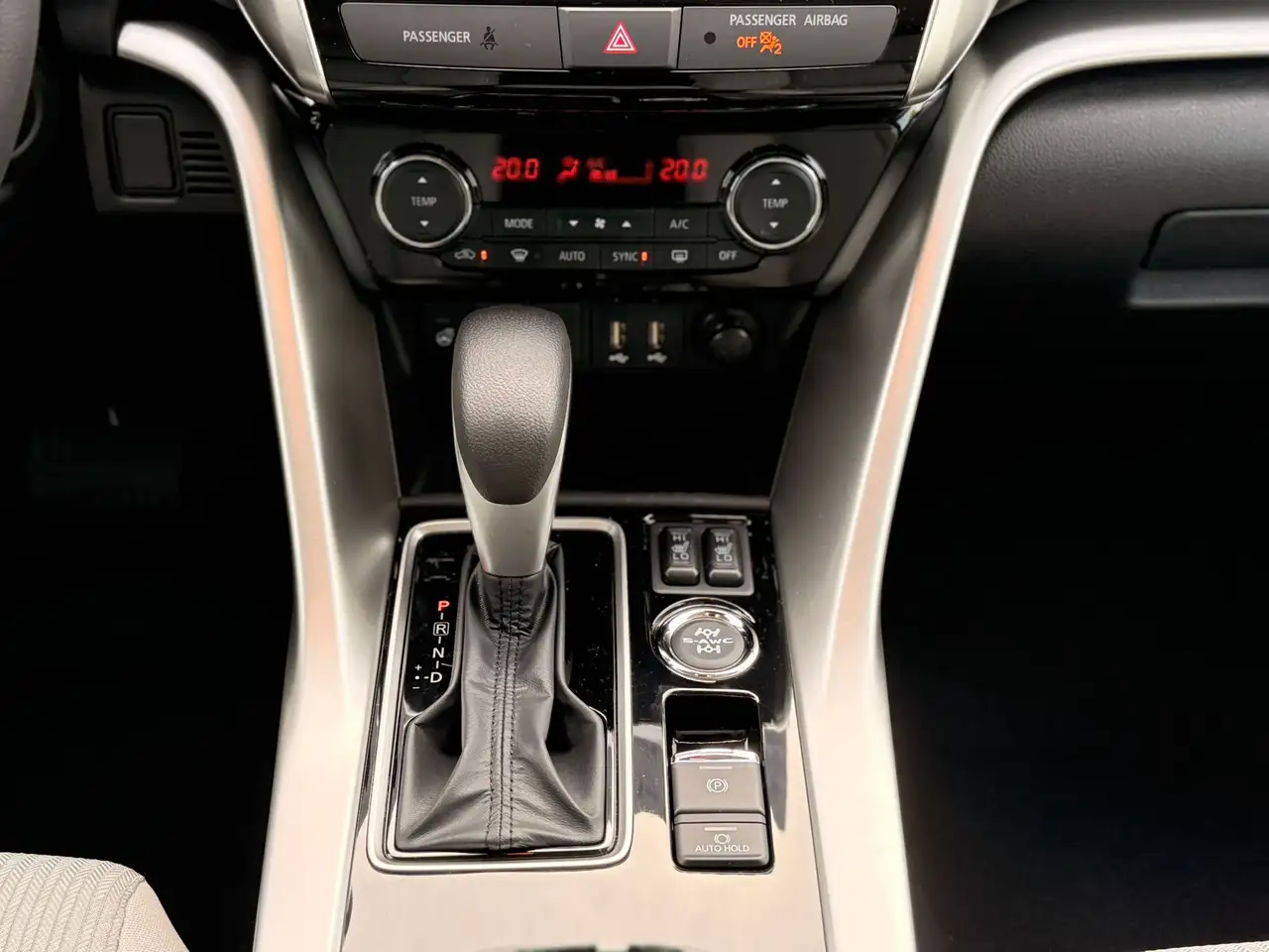 Mitsubishi Eclipse Cross photo Mitsubishi Eclipse Cross