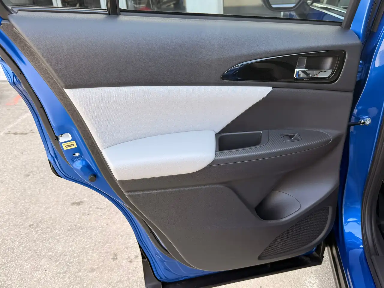 Mitsubishi Eclipse Cross photo Mitsubishi Eclipse Cross