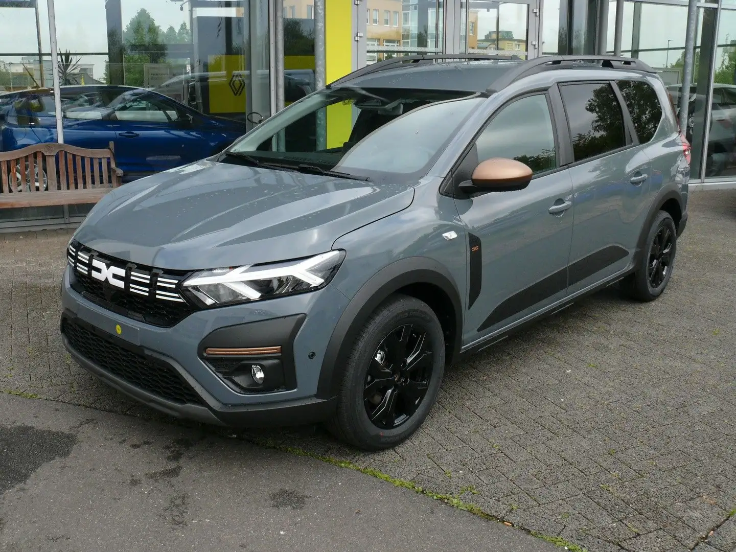 Dacia Jogger Extreme+,Klima,Navi,PDC,Kam,Sitzh,ALU 16, Grau - 1