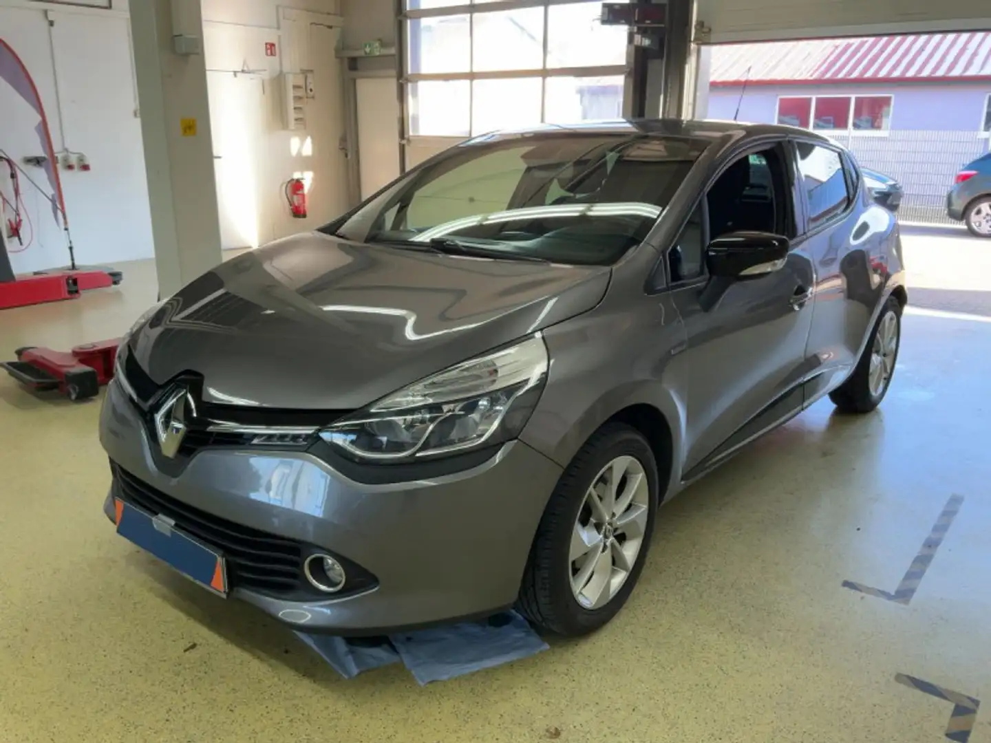 Renault Clio 0.9 TCE 90CH ENERGY LIMITED EURO6 2015 Gris - 1