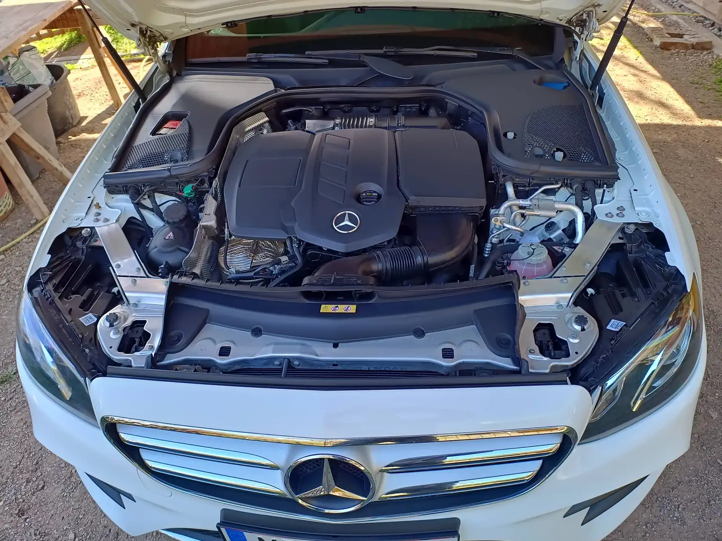Mercedes-Benz E 300 E 300 de T Aut. Weiß - 2