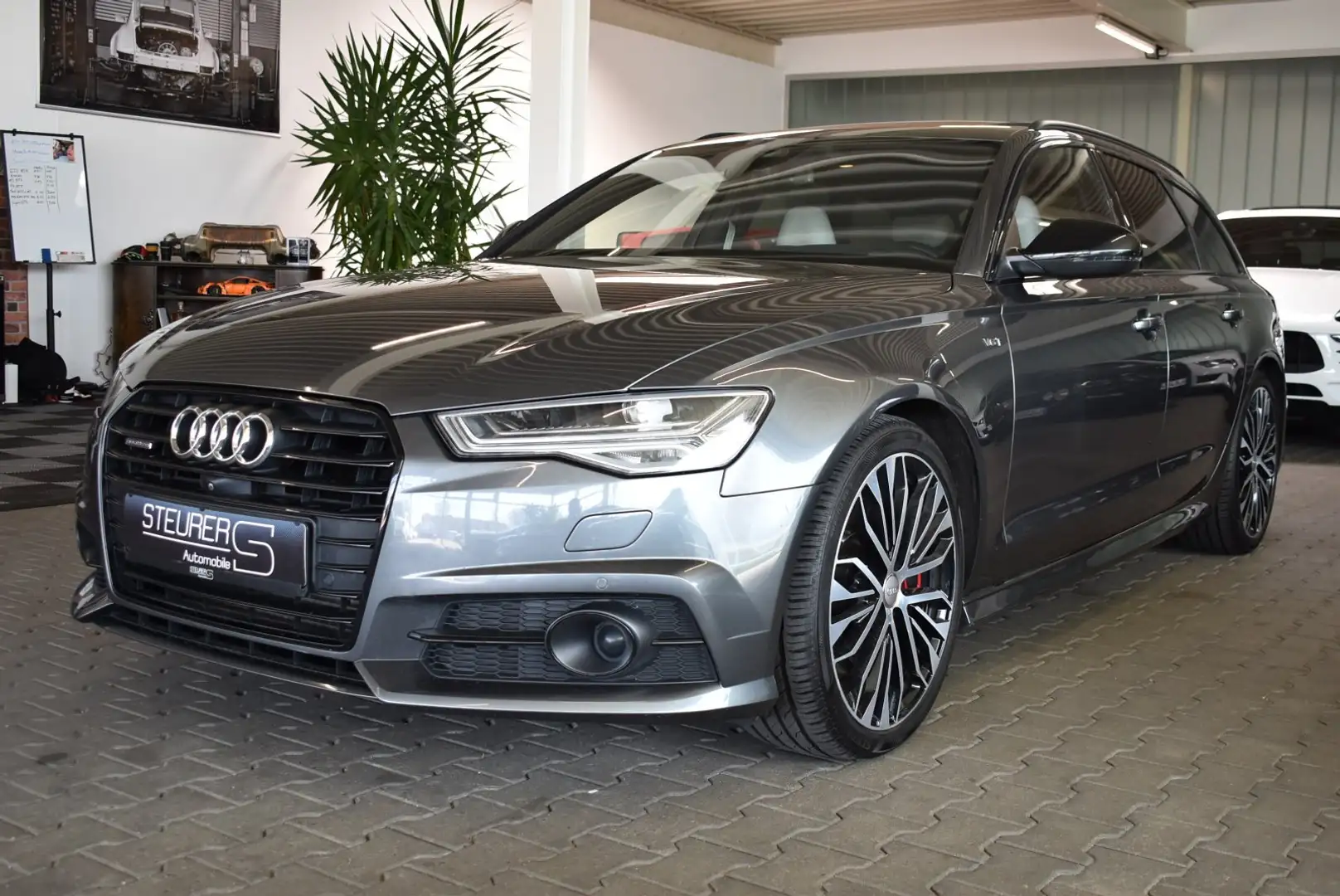 Audi A6 3.0 TDI Avant competition Standhzg HUD Matrix Luft Gris - 1